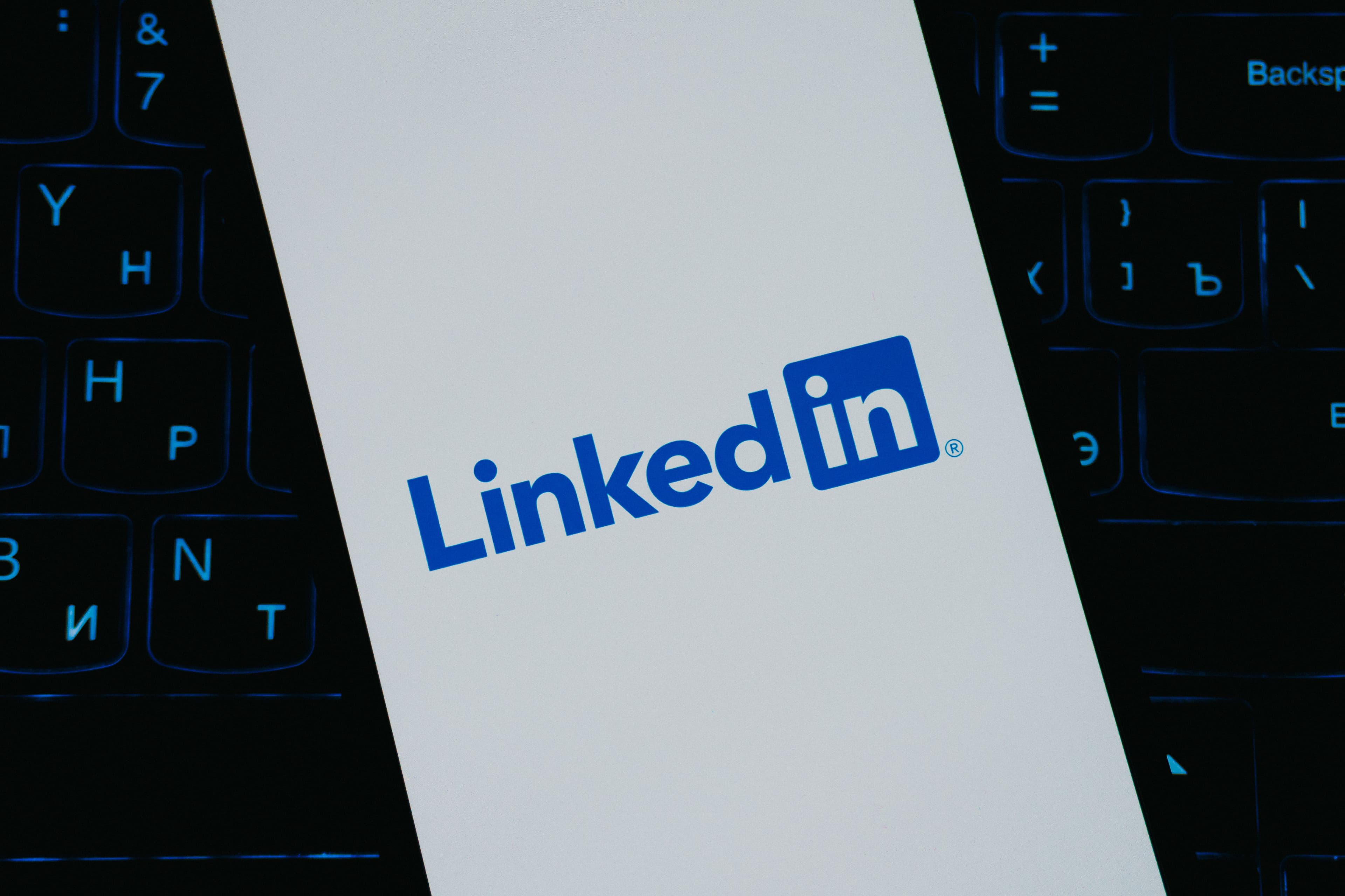 LinkedIn pour chauffeur VTC : trouver des clients professionnels